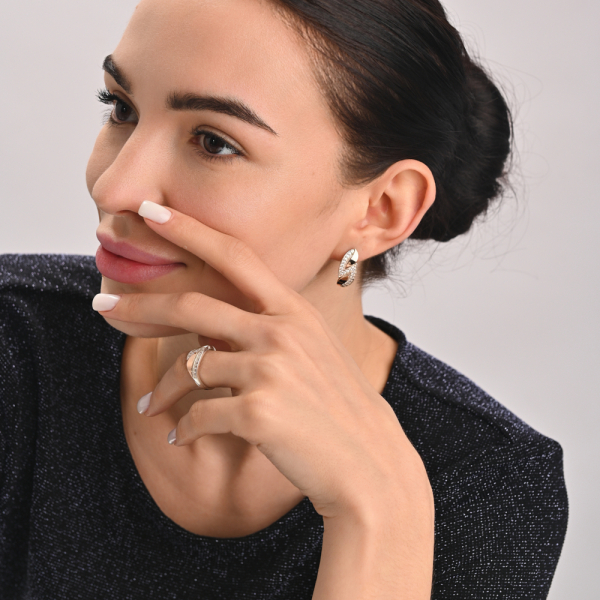 Срібний набір із золотими пластинами