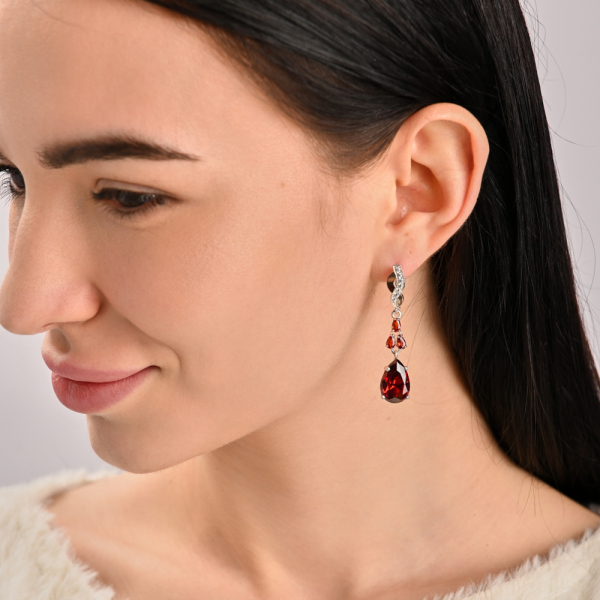 Серьги серебряные с золотыми пластинами и фианитами