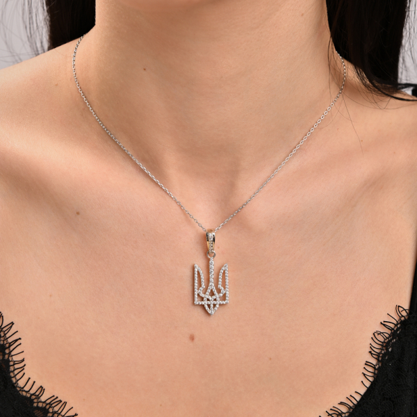 Срібна підвіска герб в фіанітах