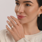 Кольцо серебряное с золотыми вставками и фианитами