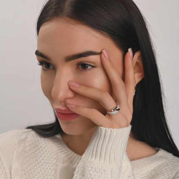 Серебряный набор серьги и кольцо с фианитами