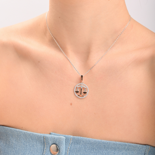 Підвіска знак зодіаку "Терези" срібна з пластинами золота