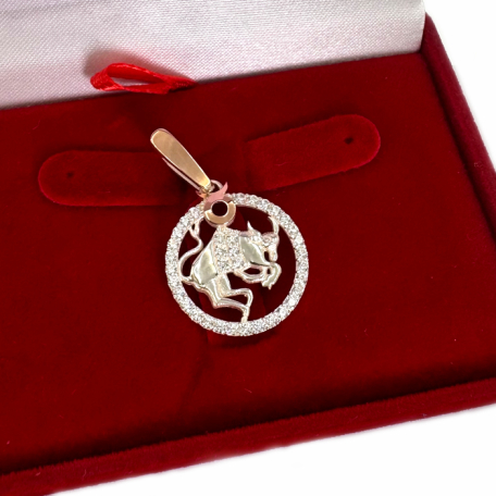 Подвес знак зодиака "Телец" из серебра с пластинами золота