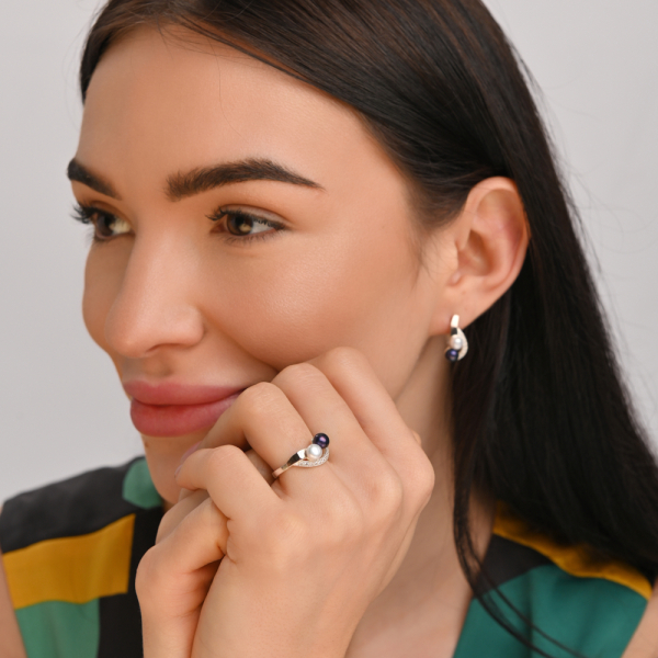 Серебряное кольцо с жемчугом