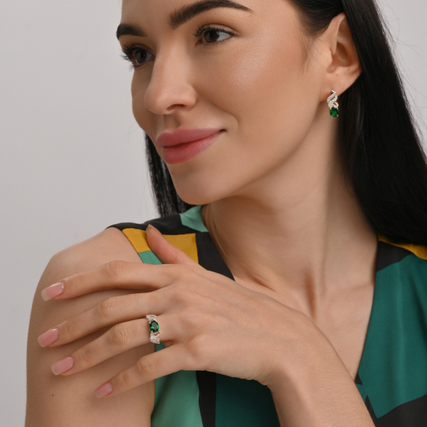 Серебряное кольцо