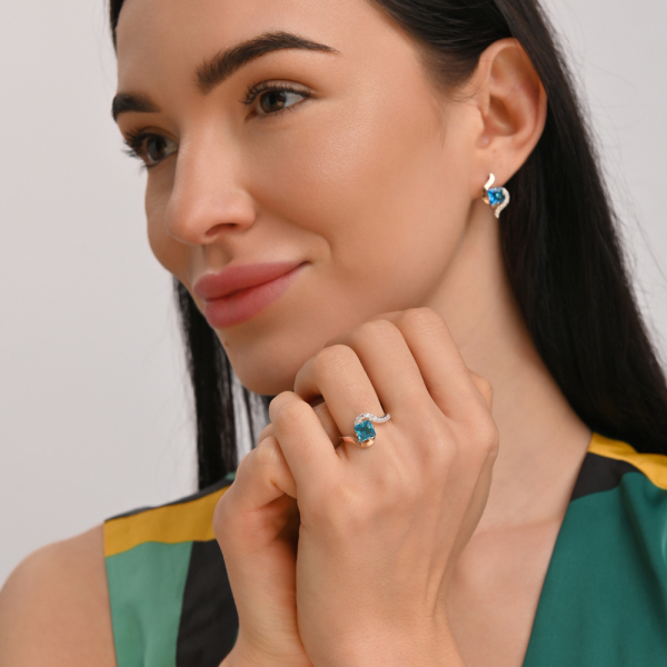 Серебряное кольцо с золотыми накладками