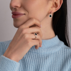 Серебряные серьги с оникосм