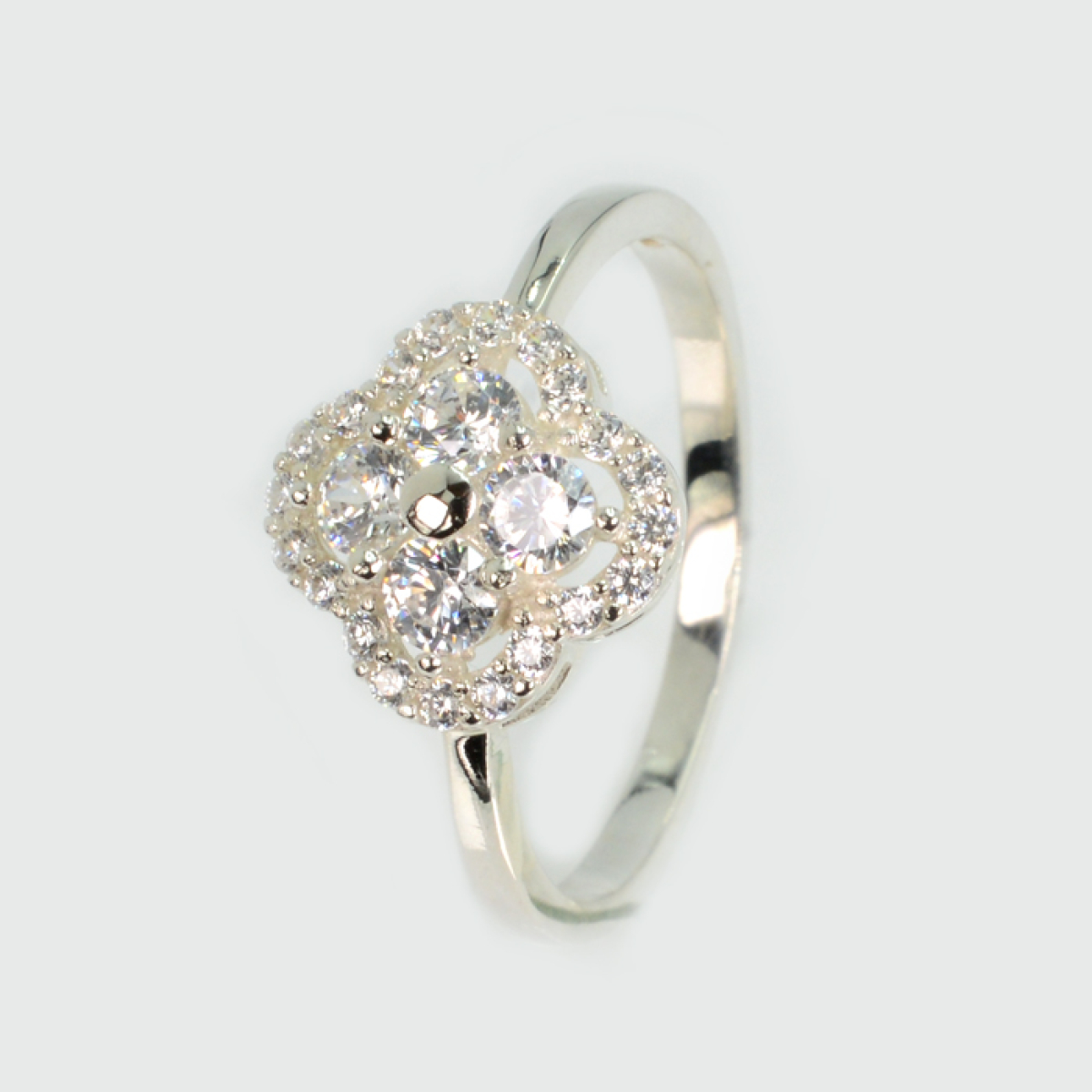 Серебряное кольцо  