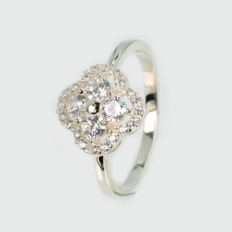 Серебряное кольцо  