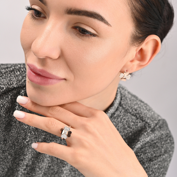 Серебряное кольцо с золотыми вставками