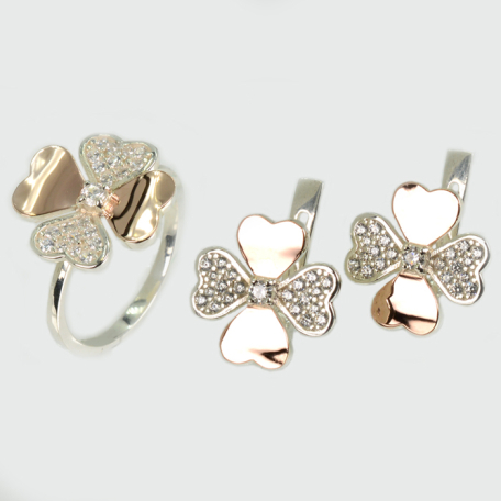 Серебряный набор с золотими пластинами