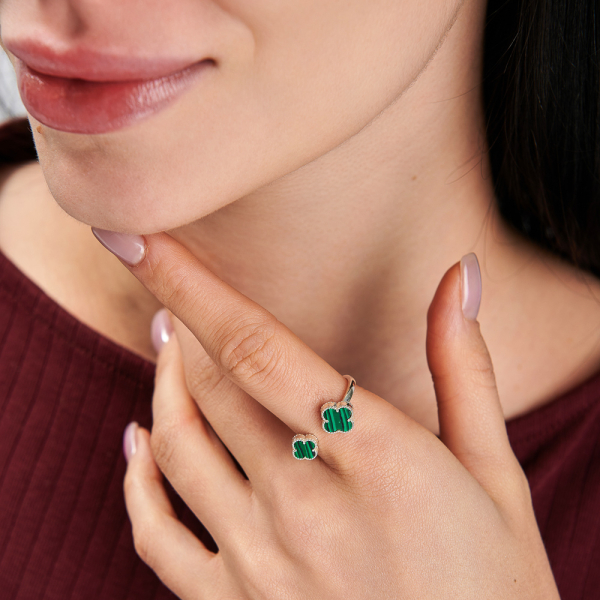 Срібна каблучка "Дві конюшини"