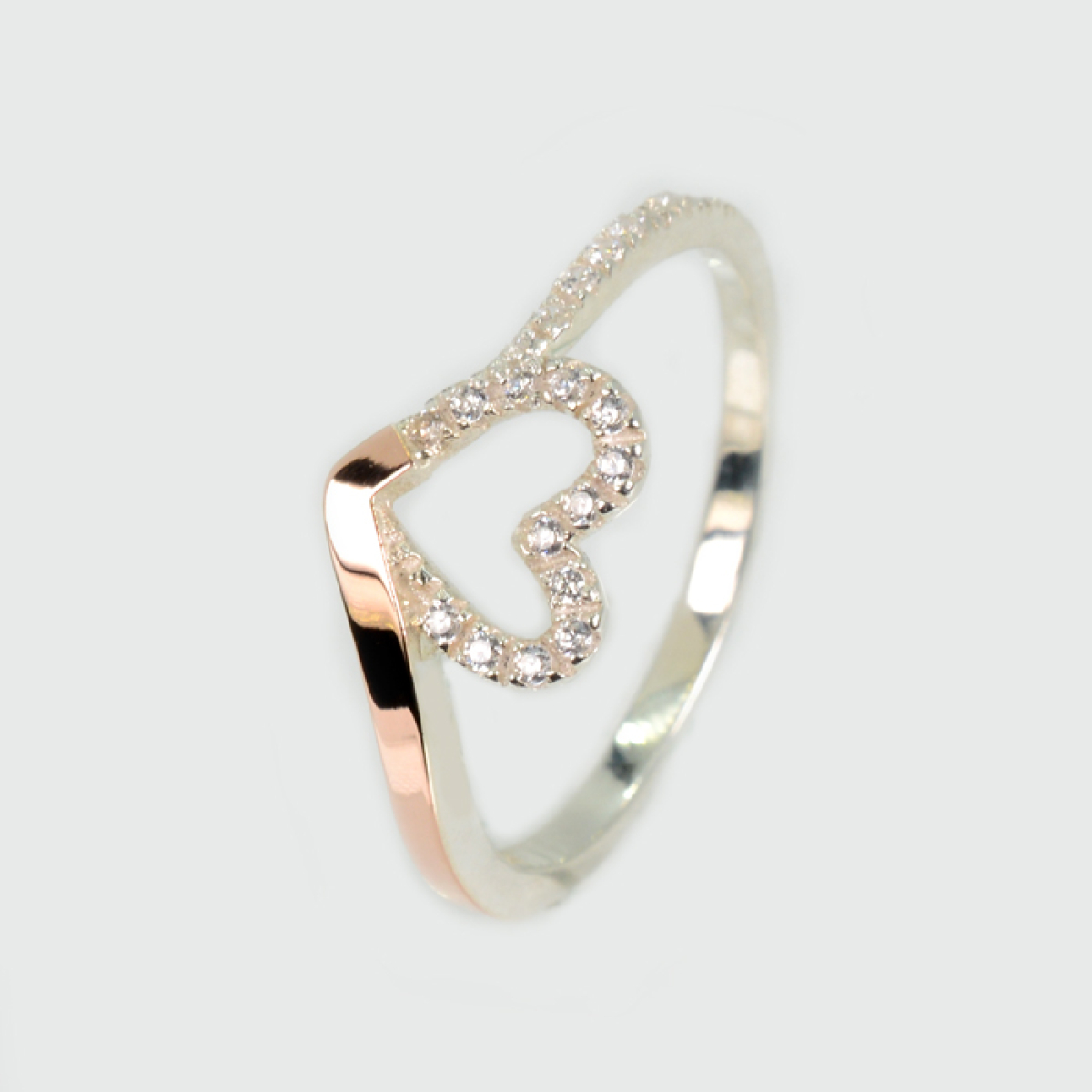 Серебряное кольцо с золотыми вставками