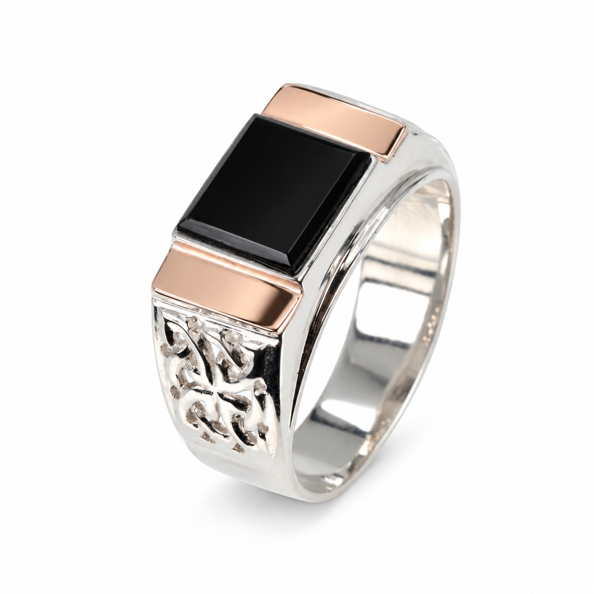 Срібний перстень з золотими напайками